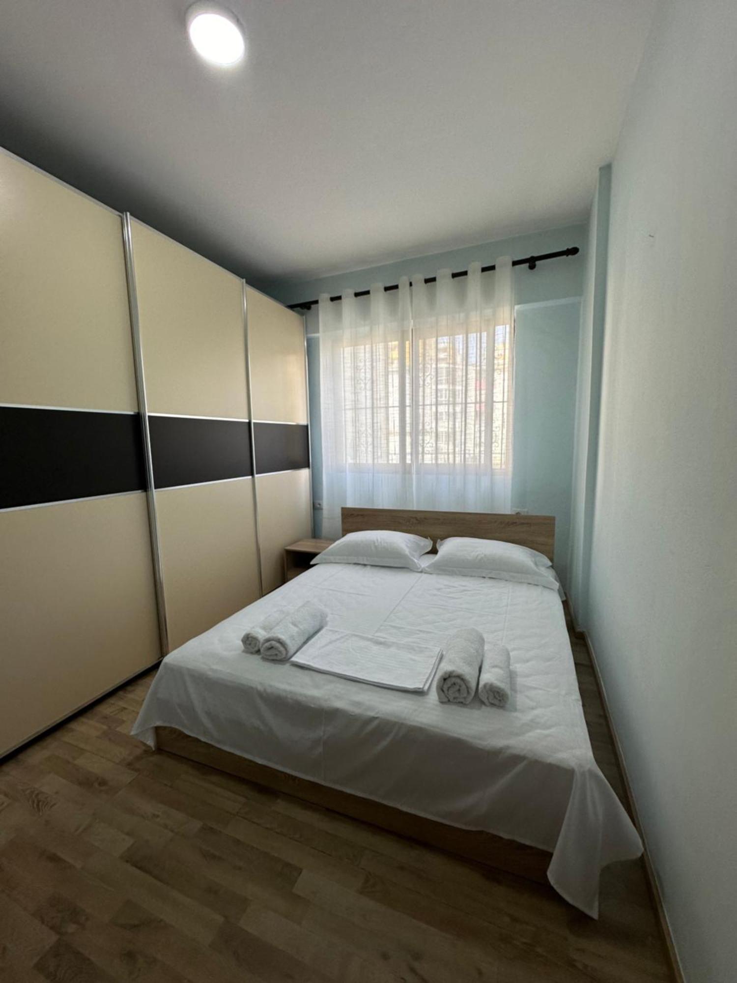 Vollga Apartment Durres Exterior photo