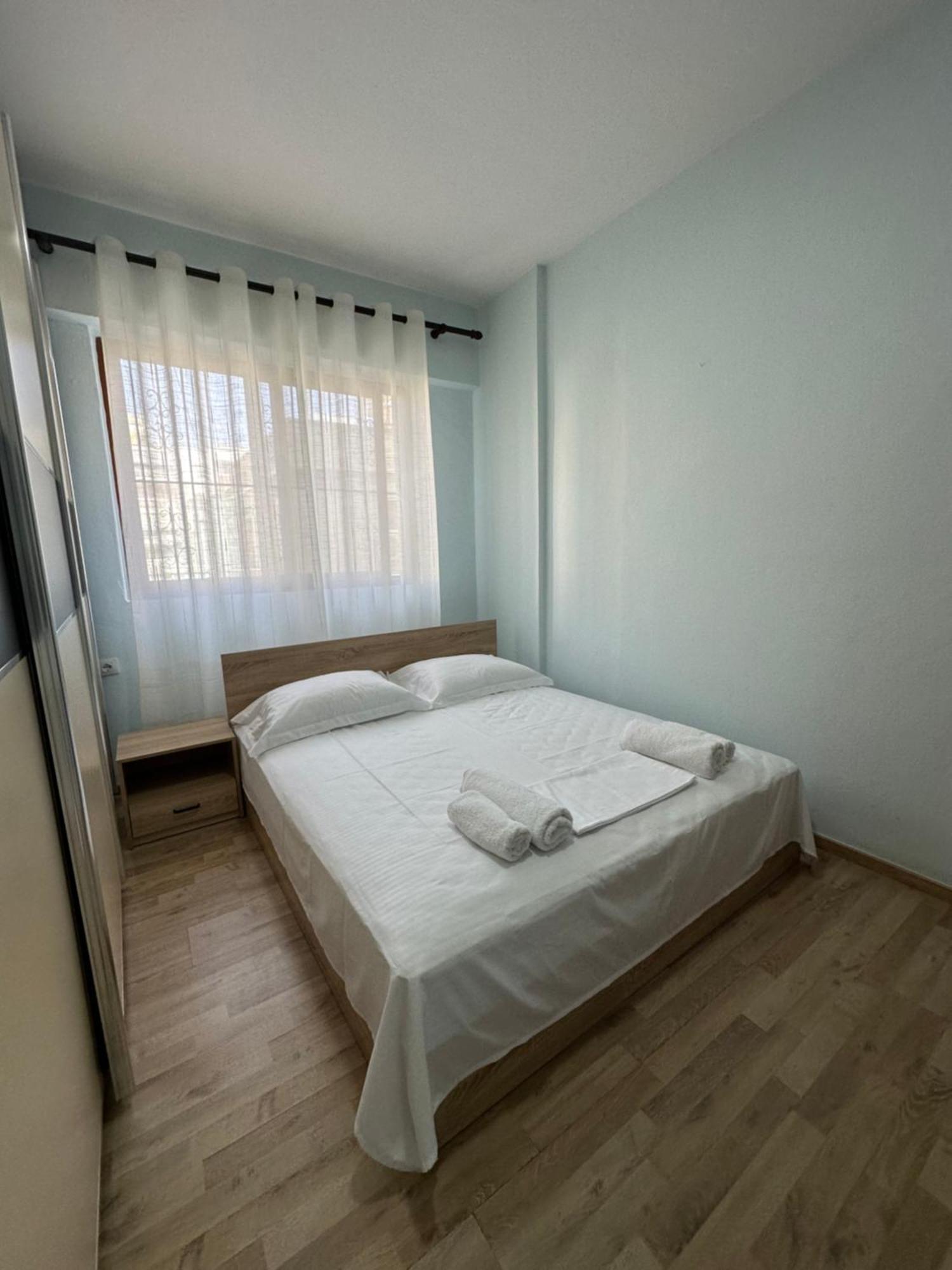 Vollga Apartment Durres Exterior photo